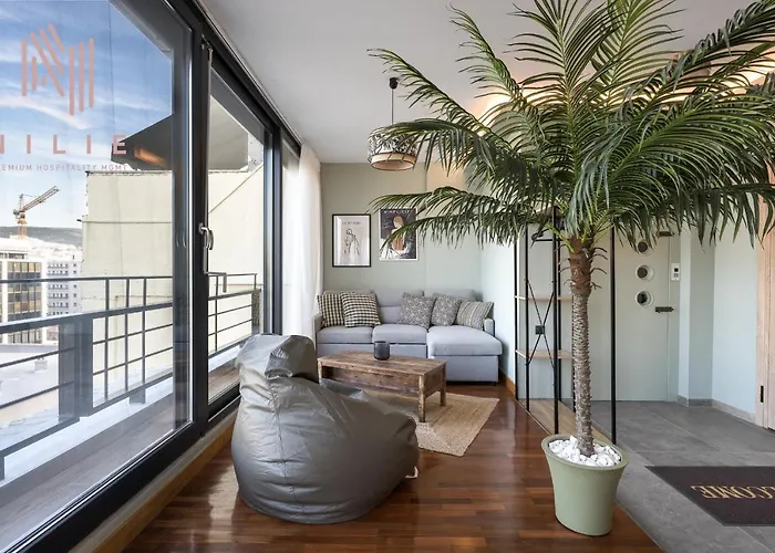 Okto Penthouse, Nilie Hospitality Mgmt 公寓 *